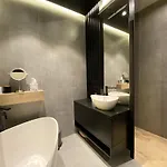 아파트 Araliya