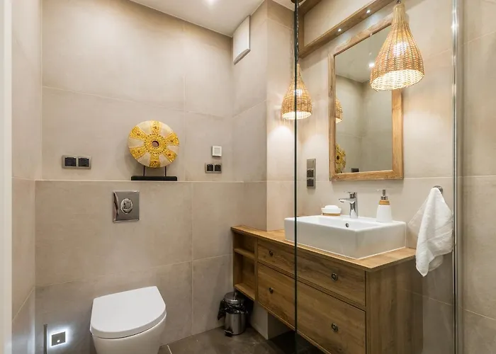 アパート Araliya