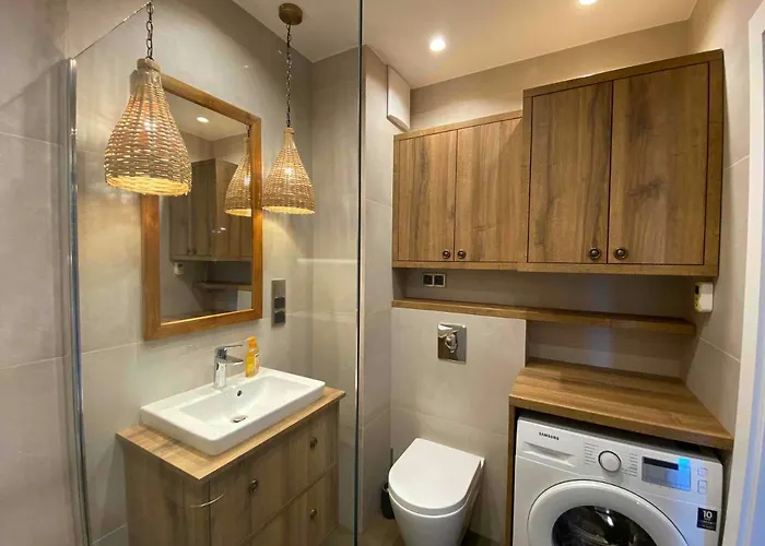 アパート Araliya